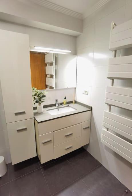 Completo Apartamento A Un Paso De La Concha Saint-Sébastien Extérieur photo